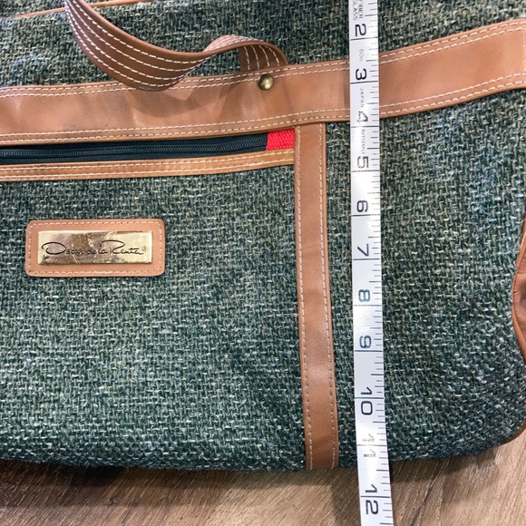Oscar De La Renta Green Tweed Duffle Bag Luggage Suitcase Travel Bag - Picture 9 of 12